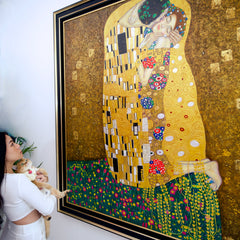 The Kiss – A Reimagined Gustav Klimt Masterpiece by Master Apollon | 200 x 200 cm